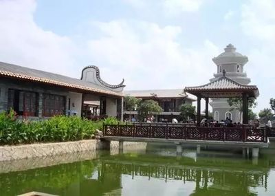 致975万高考学子 我们在厦门园博苑等你